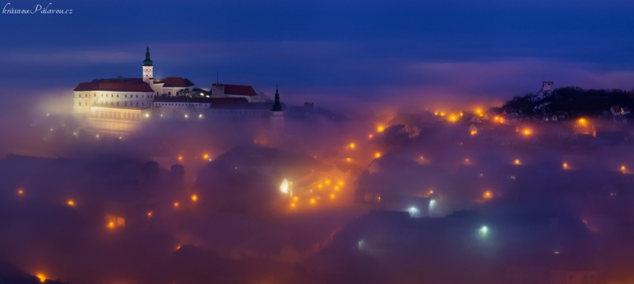 Mikulovské mlžné panorama