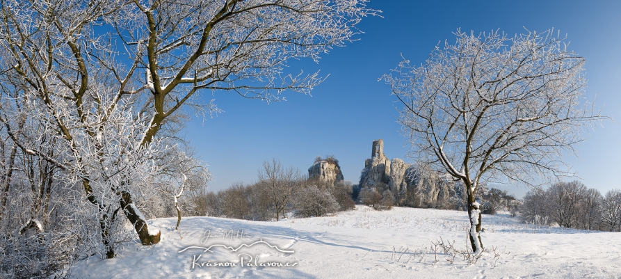 Zima u Sirotčího hradu