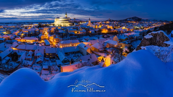 Zimní Mikulov z Olivetské hory